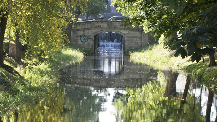 Essential remediation works on Grand Canal, at McKenney Bridge in Dublin. 